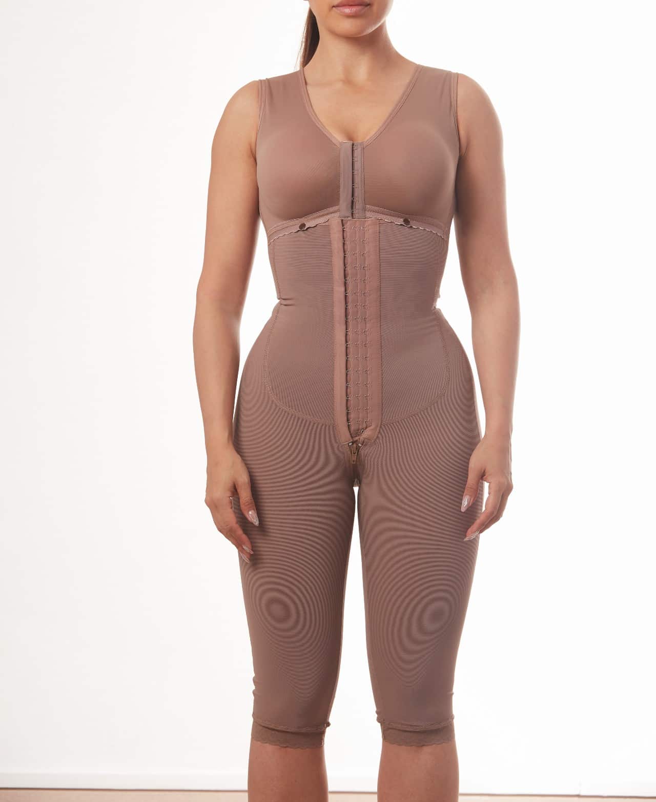 Faja Rodilla Con Mangas Y Sujetador 2